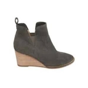 Blondo Irving Waterproof Cut-Out Wedge Bootie Gray Suede-Size 8